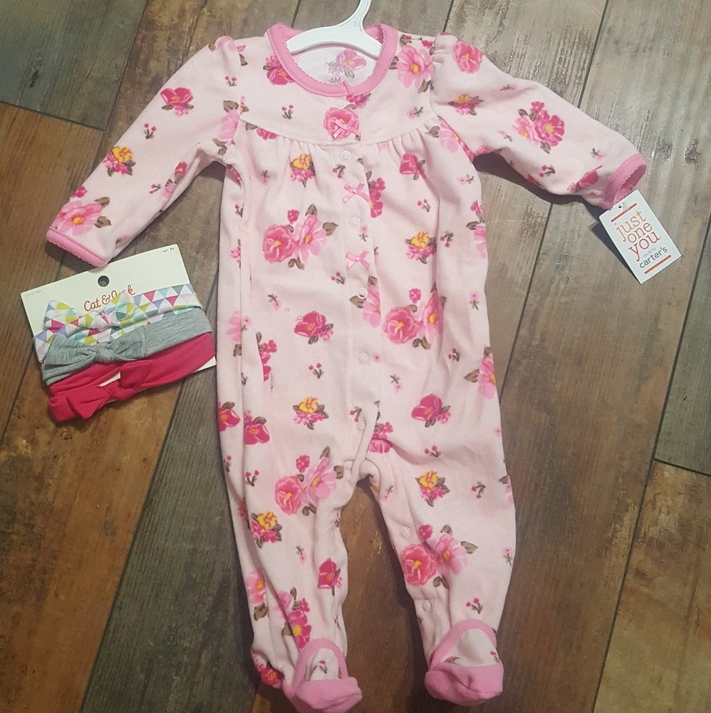 Carter's onsie